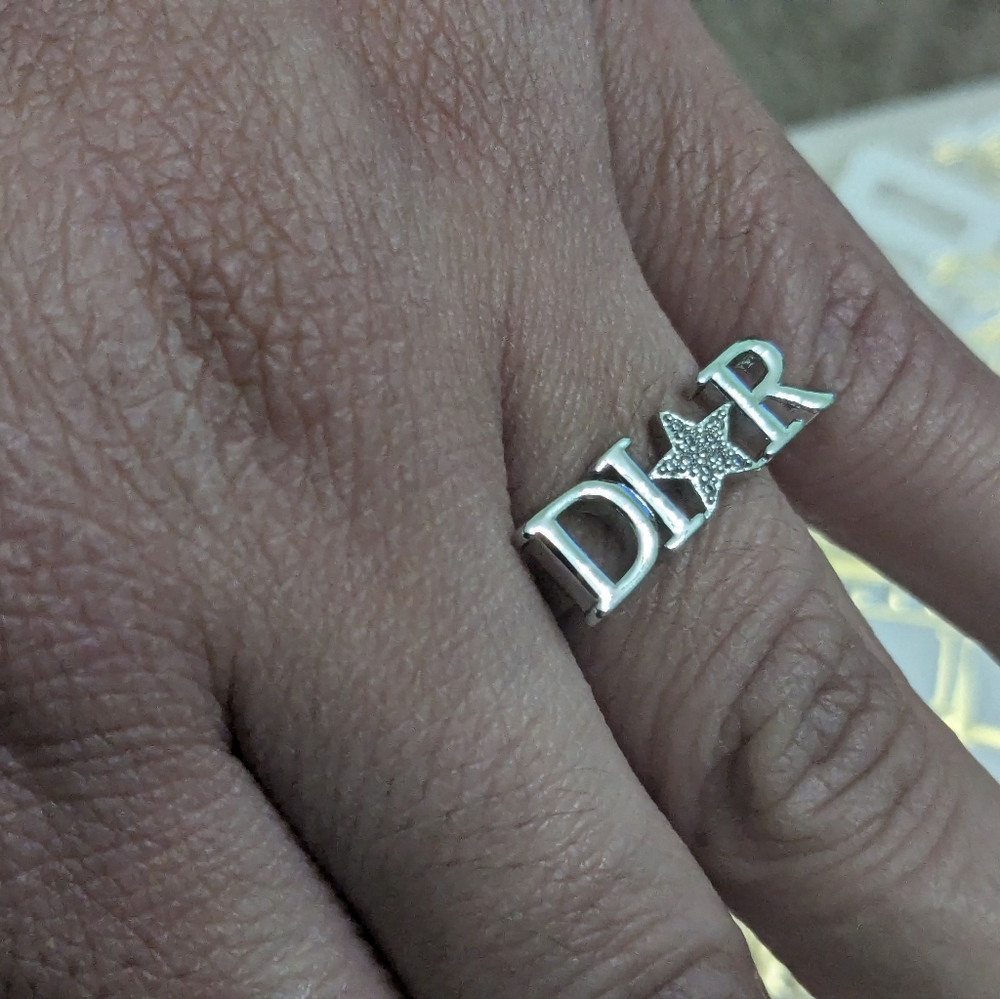 Dior - Picture 7 of 8
